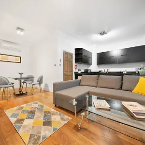 3, 48 Bishopsgate By Living Holiday home London
