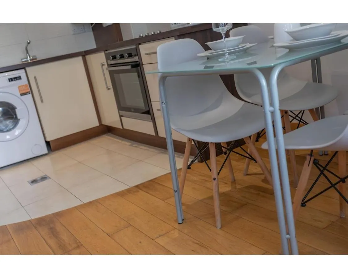 Central Belfast Apartments Eden